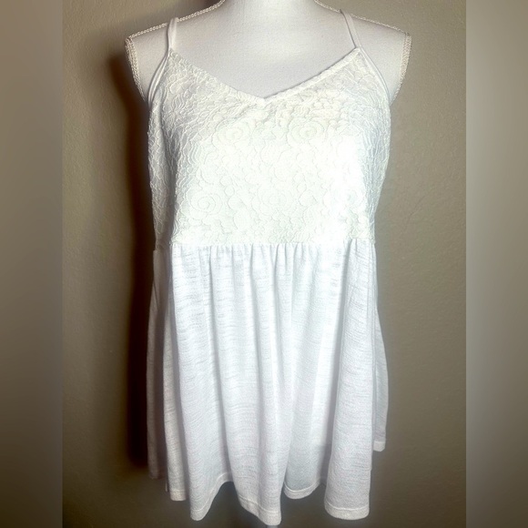 torrid Tops - Torrid tank top with lace bodice, adjustable straps size 0-12